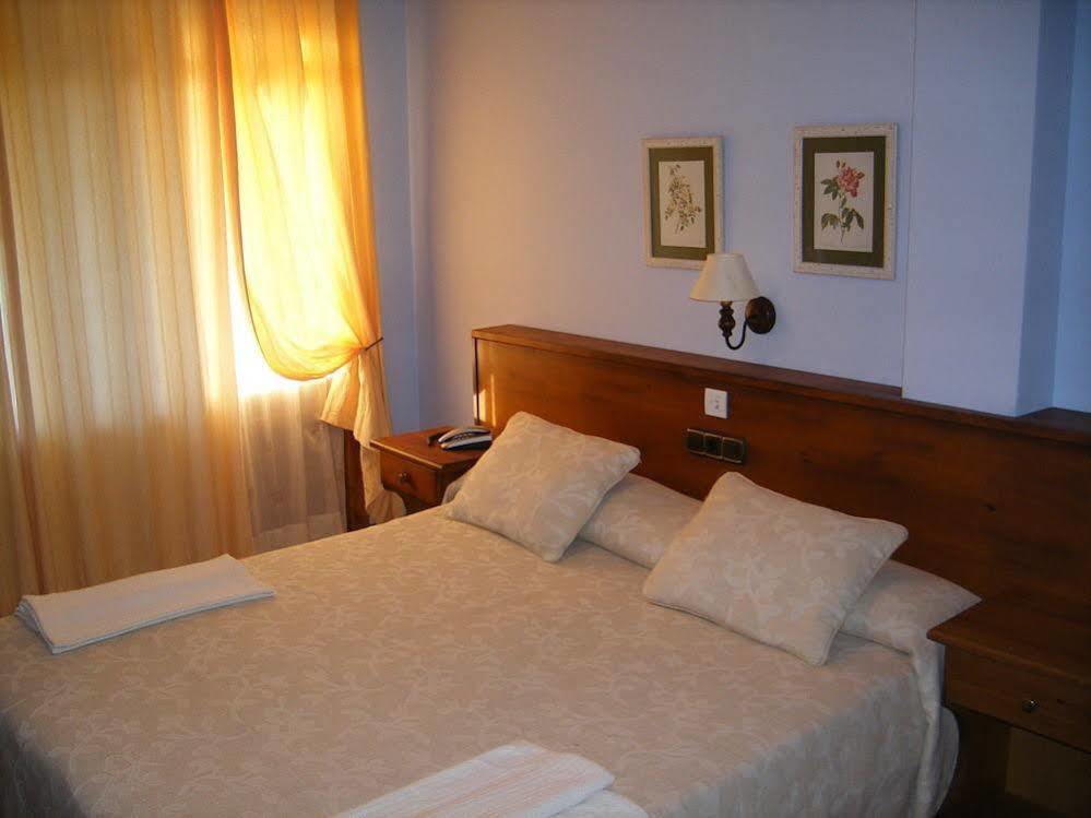Hotel Palazio Nerin Exterior photo